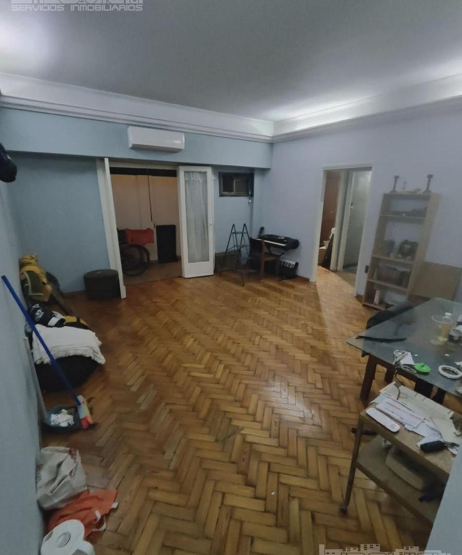 Departamento en venta. 3 ambientes en PB con patio. Lavadero. Yatay al 700. Almagro