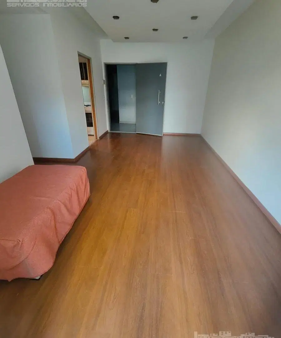 Venta 3 ambientes, Balcon con parrilla, dormitorio en suite, pileta. Cordoba 6500. Colegiales. 2