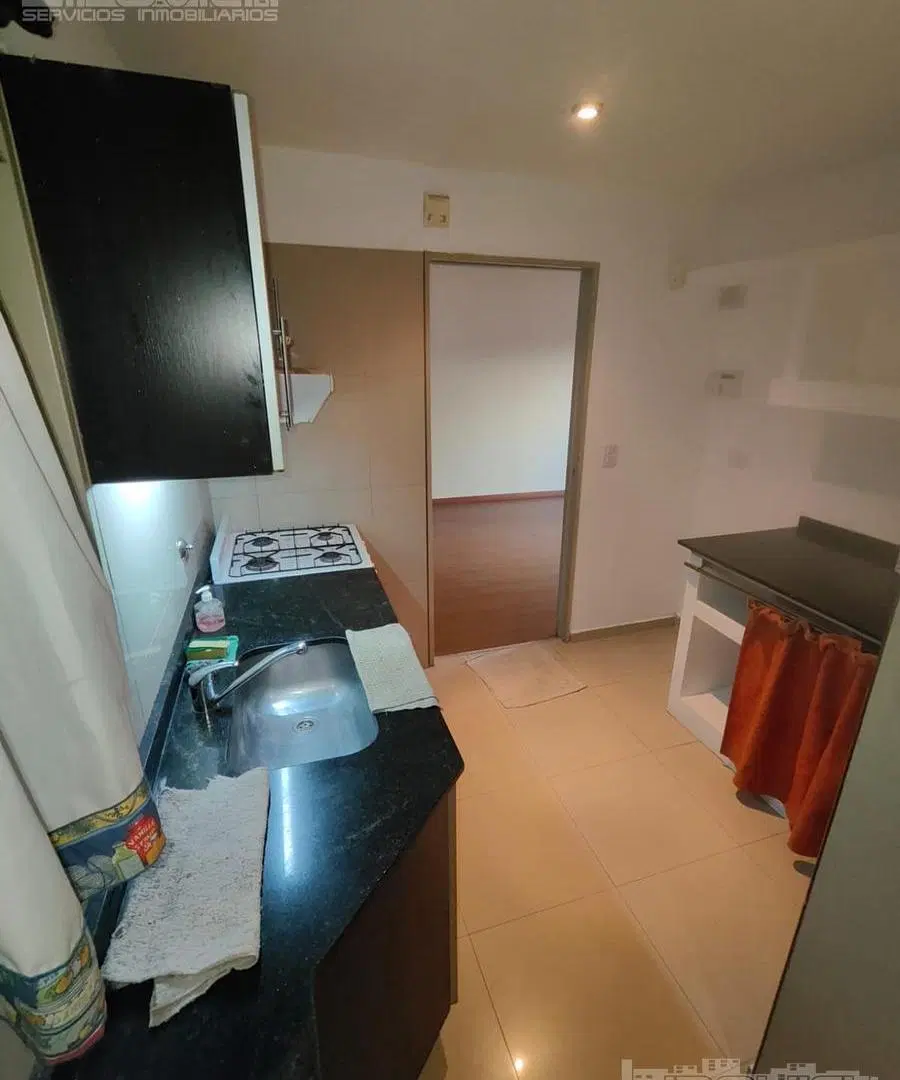 Venta 3 ambientes, Balcon con parrilla, dormitorio en suite, pileta. Cordoba 6500. Colegiales. 4