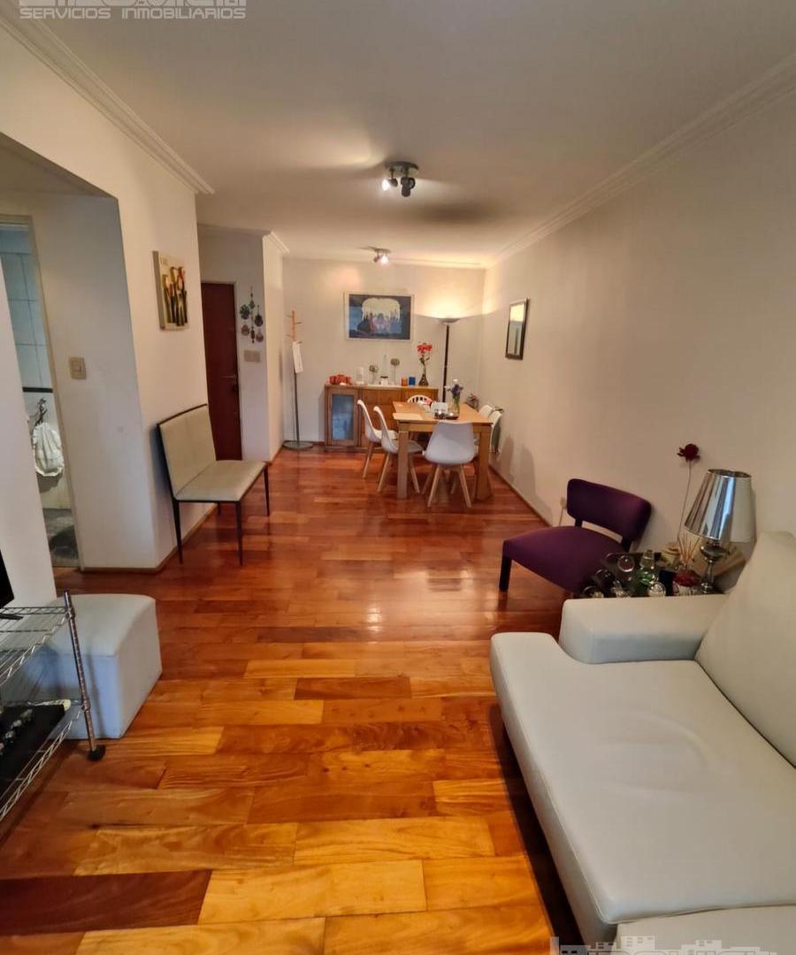 3 ambientes. Contrafrente con balcón. Cochera y amenities. Camargo al 700. Villa Crespo
