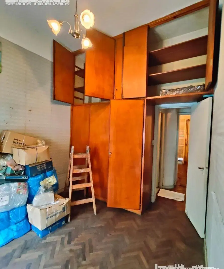 Venta 3 ambientes con escritorio. PB con patio. Av. Juan B Justo 2700. Villa Crespo 2