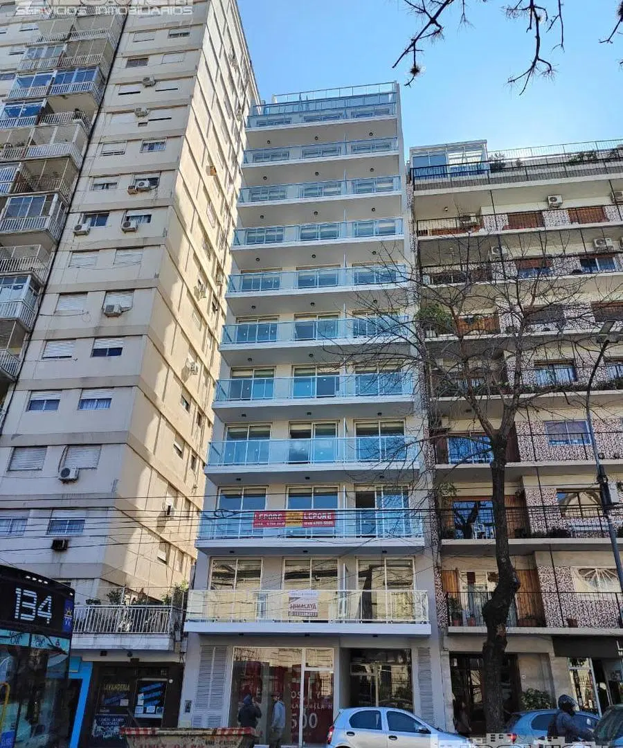 MONOAMBIENTE A ESTRENAR. FRENTE CON BALCON TERRAZA. APTO PROFESIONAL. AMENITIES. AV. DIRECTORIO 2123 4