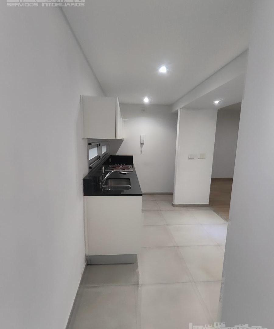Foto de Departamento en venta, 2 amb. Otamendi 600, pileta, sum con parrilla, imagen 2