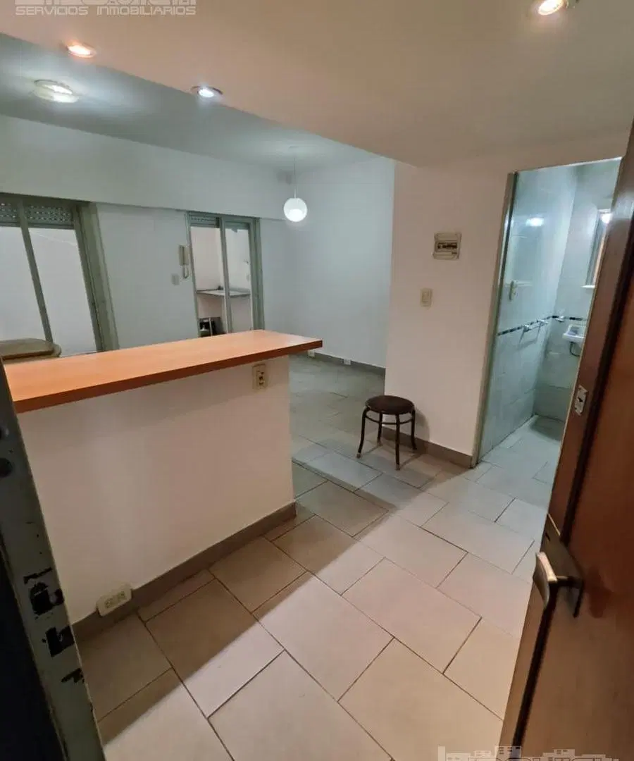 Monoambiente. PB Interno. C/Patio. Conexion a lavarropas. Juan B Justo al 5000 - Villa Gral.Mitre 1
