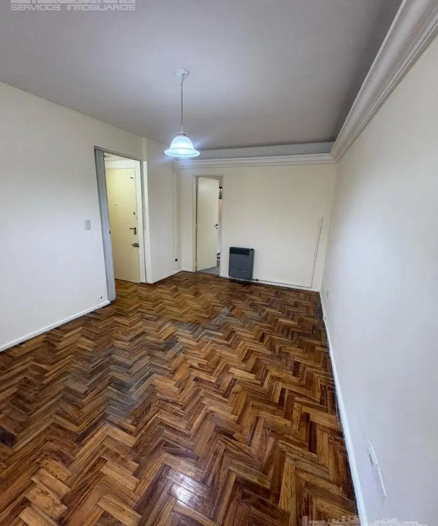 Departamento en alquiler, 3 ambientes, balcón, lavadero, luminoso. Padilla al 700. Villa Crespo 3