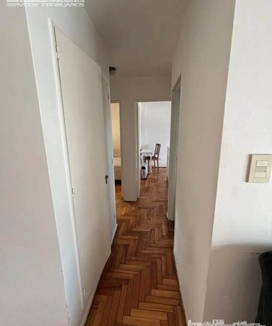 Departamento en venta. 3 ambientes al contrafrente. Balcón. Apto crédito. Av. Juan B. Justo al 2700 3