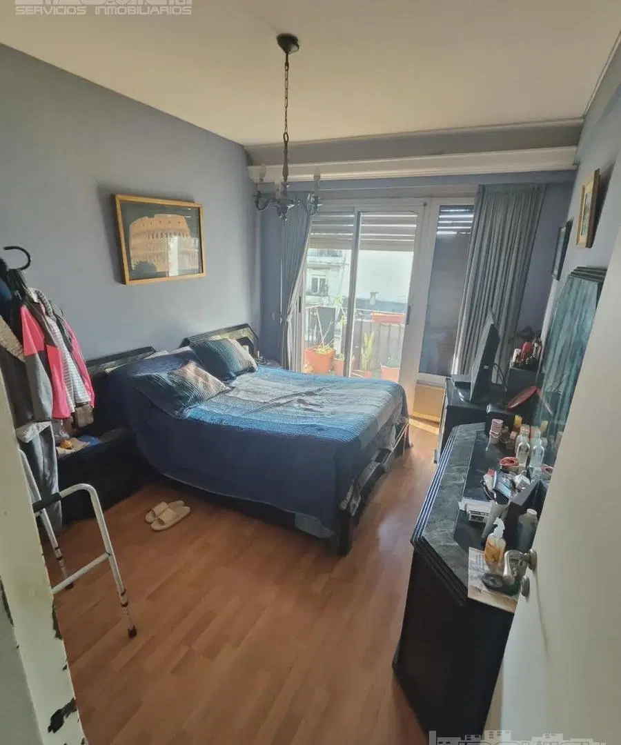 Departamento en venta. 4 ambientes c/ dep. 2 balcones. Baulera. Acoyte al 500. Caballito. 8