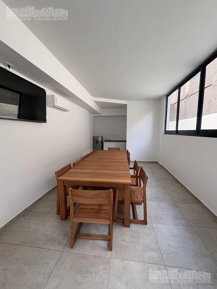 VENTA DEPARTAMENTO A ESTRENAR. MONOAMBIENTE MUY LUMINOSO. AMENITIES. PILETA. ALSINA 2100. CONGRESO 8