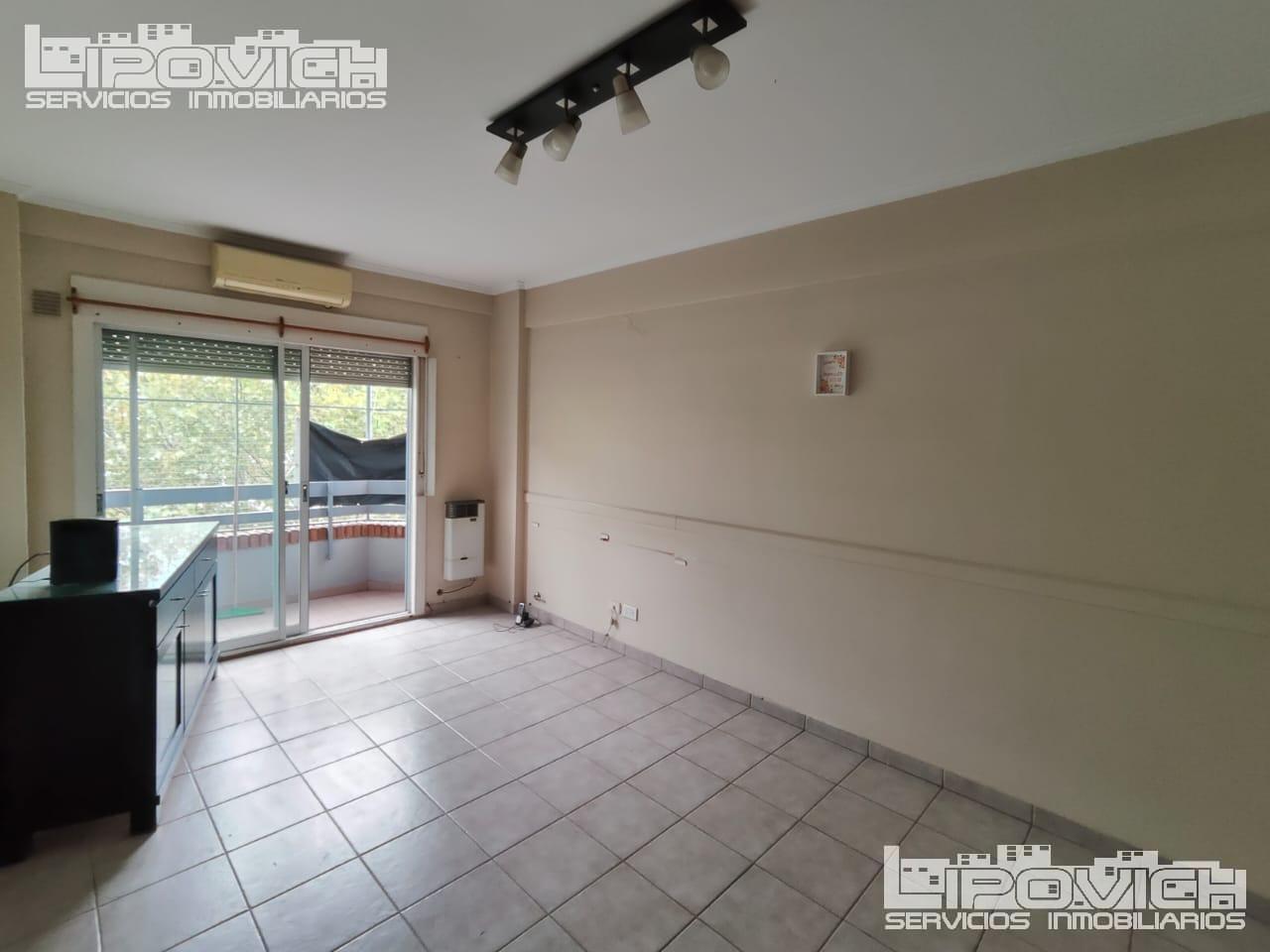 Foto de 3 Ambientes en venta, luminoso, lavadero, cochera, Monte Castro, imagen 3