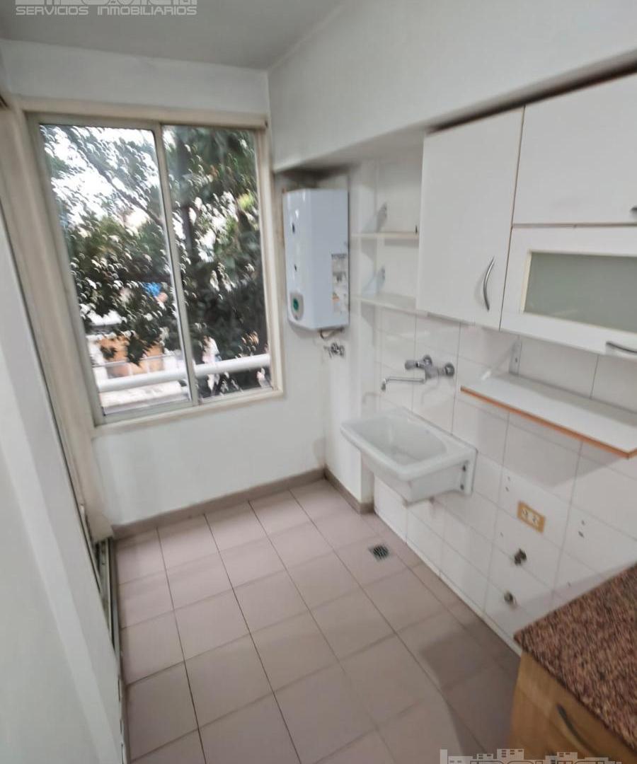 Foto de Alquiler 2 ambientes, balcón, lavadero, amenities. Pileta. Seguridad, imagen 2