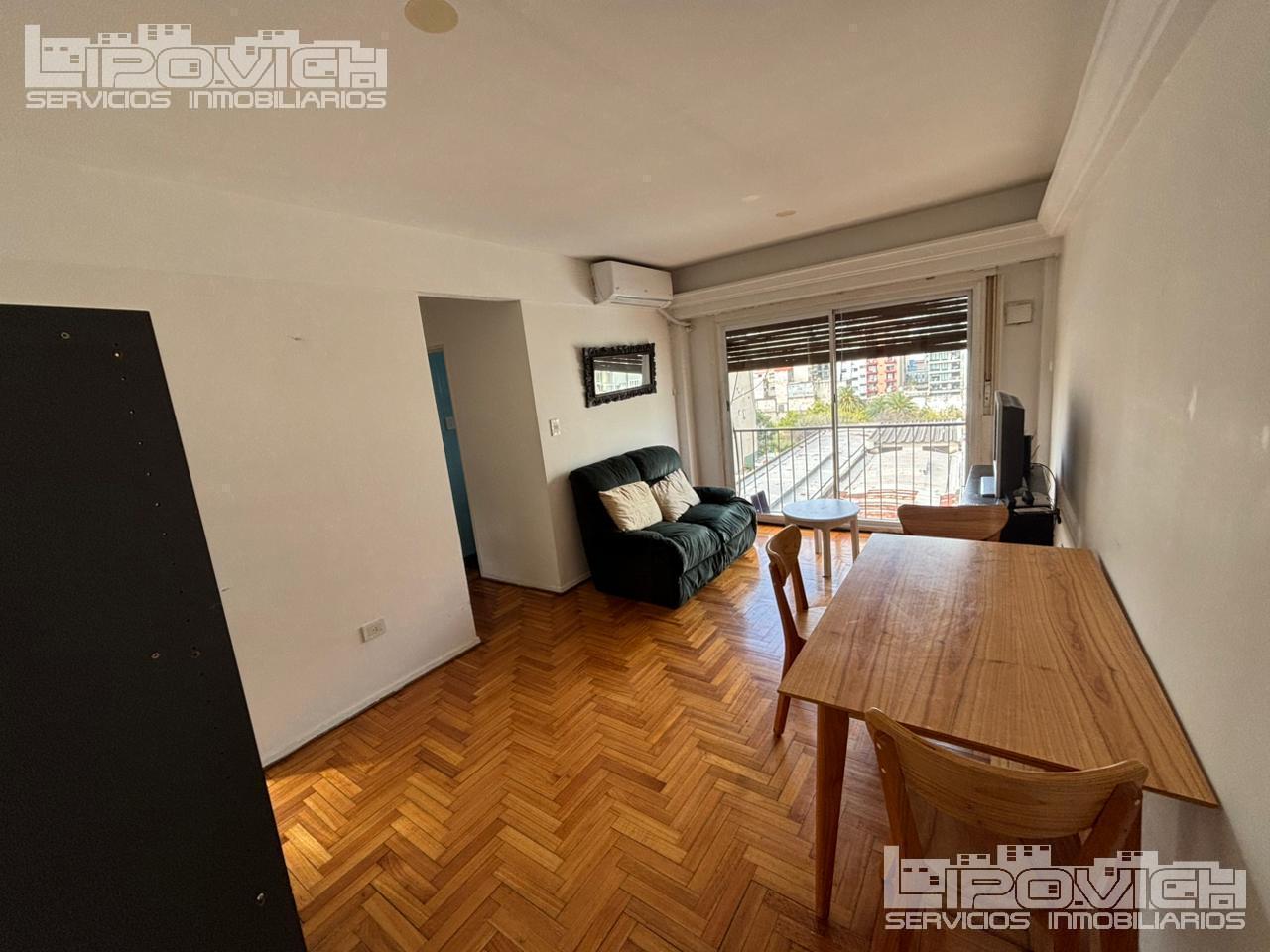 Foto de Departamento en venta. 3 ambientes al contrafrente. Balcón. Apto, imagen 1