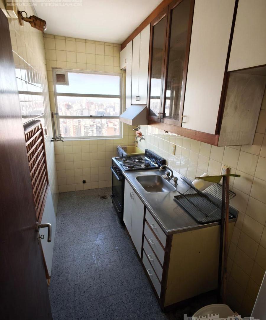 Foto de Departamento en alquiler, 2 ambientes con balcón. Seguridad. Lavadero, imagen 4