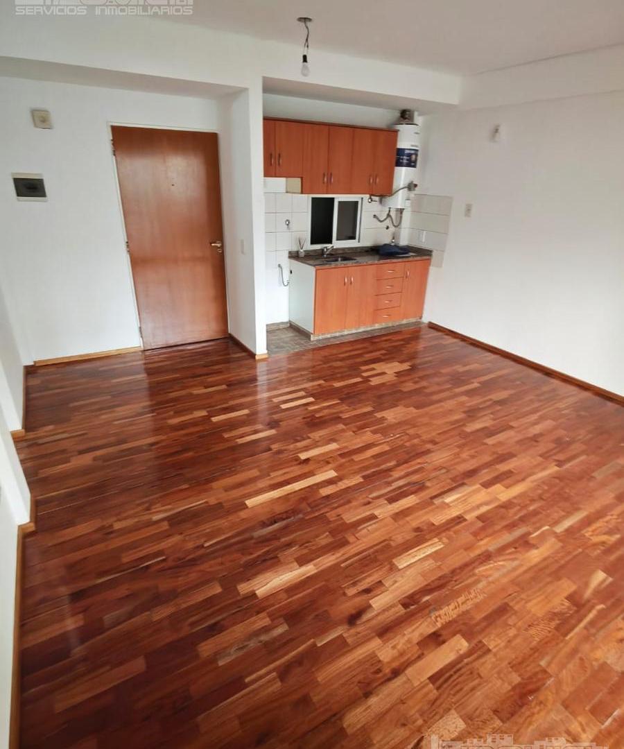 Foto de Venta 2 ambientes al frente con balcón. Apto credito, Luminoso, imagen 2