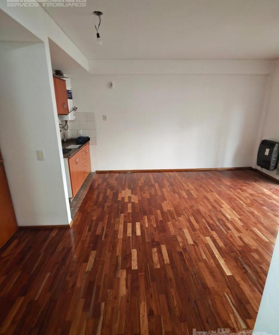 Foto de Venta 2 ambientes al frente con balcón. Apto credito, Luminoso, imagen 3