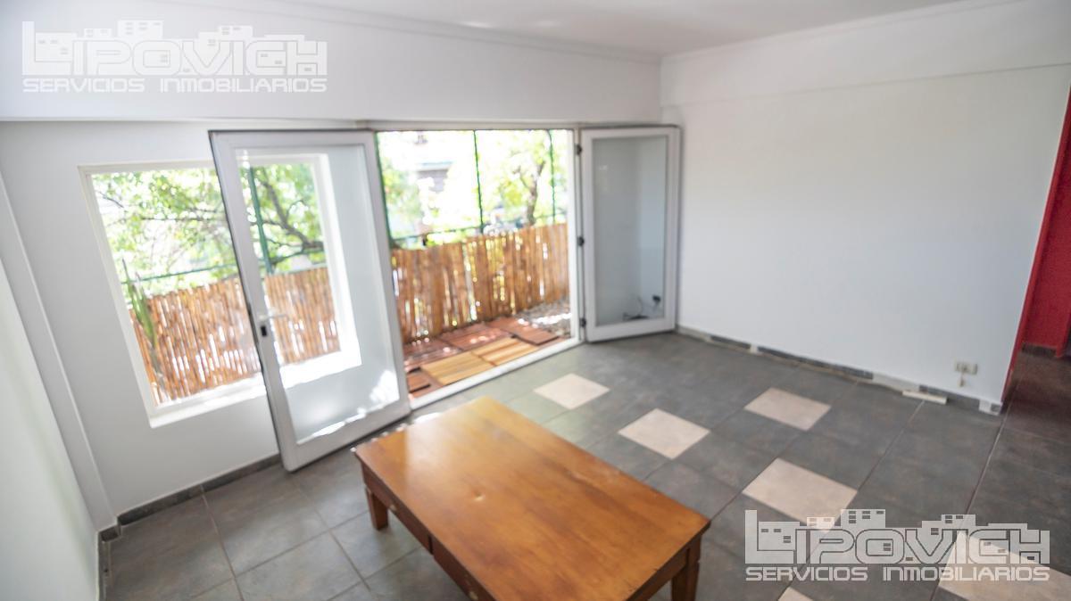 Foto de VENTA PH 3 AMBIENTES. 1º Escaleras. Frente. Luminoso. Balcón. Patio, imagen 3