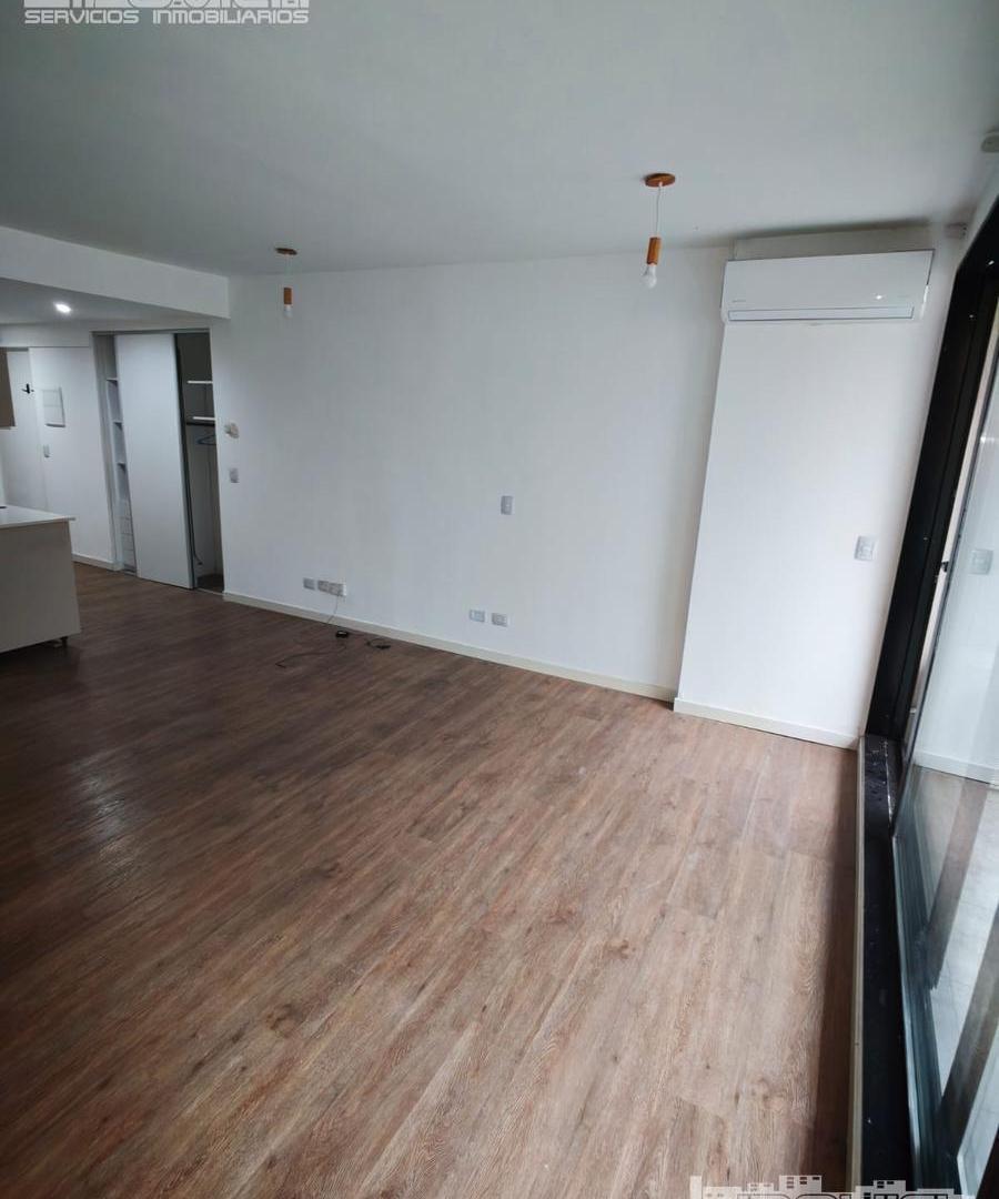 Foto de Alquiler monoambiente. Luminoso, balcón. Amenities. Pileta. Seguridad, imagen 2