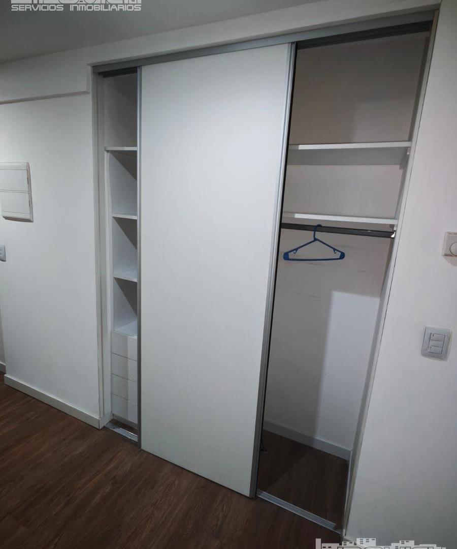 Foto de Alquiler monoambiente. Luminoso, balcón. Amenities. Pileta. Seguridad, imagen 3