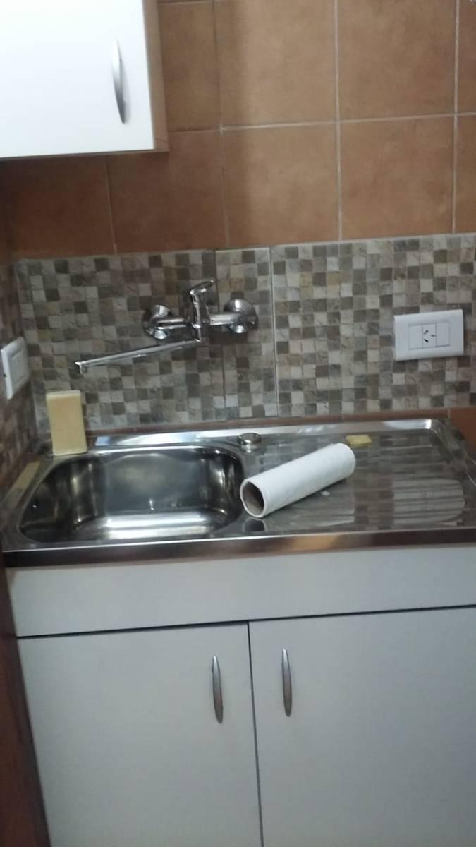 Villa Devoto/villa Real. Beiro 5500. Local 48 m. Gran Oport!finan. Toma Dto Mdq 3