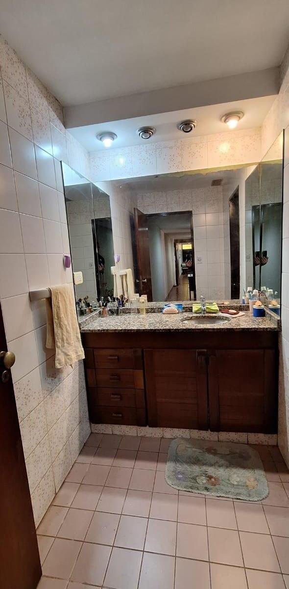Foto de VILLA REAL.TINOGASTA 5900 HERMOSA PROPIEDAD 4 AMB.+DEP TERRAZA PATIO, imagen 4