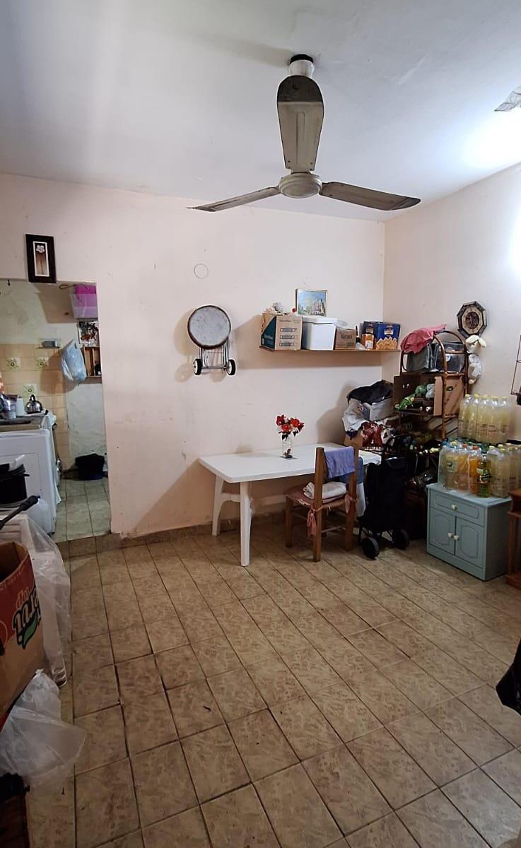 CASEROS.J.DE GARAY AL 5500.5 AMB. LOTE 8.66 X 22 IDEAL 2 FAMILIAS.