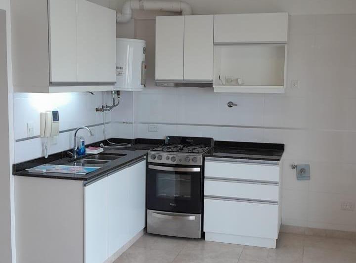 FLORES.PLAZA IRLANDA. Morelos al 700: EXQUISITO DTO SEMI PISO 30 M2. 1
