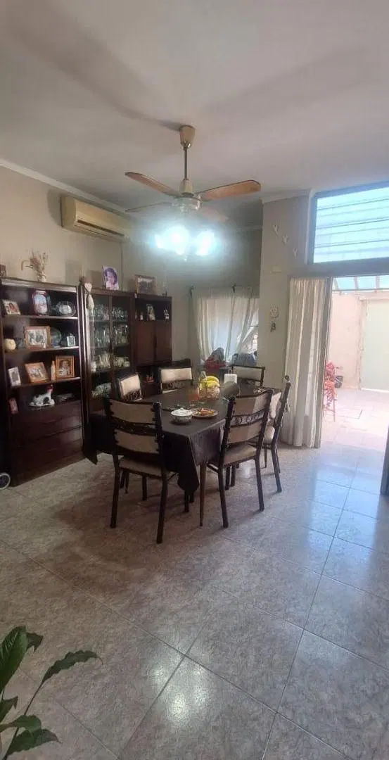 VILLA REAL. IRIGOYEN al 2400 CASA 3 AMB.TODO REFACCIONADA NUEVA GARAGE PATIO AMPLIA TERRAZA LAVADERO 2