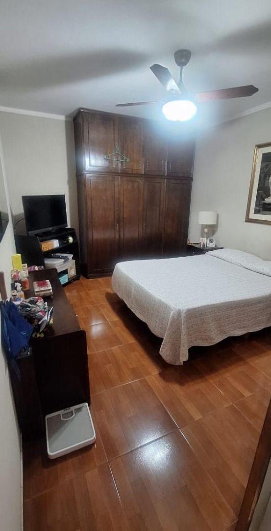 VILLA REAL. IRIGOYEN al 2400 CASA 3 AMB.TODO REFACCIONADA NUEVA GARAGE PATIO AMPLIA TERRAZA LAVADERO