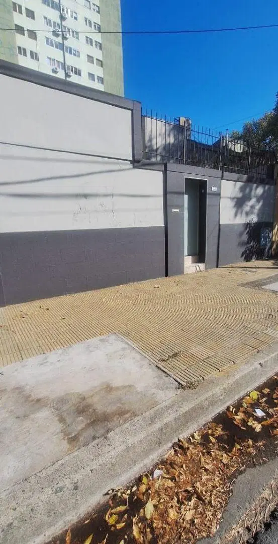 VILLA REAL. IRIGOYEN al 2400 CASA 3 AMB.TODO REFACCIONADA NUEVA GARAGE PATIO AMPLIA TERRAZA LAVADERO 4