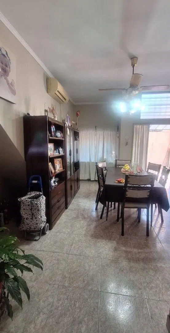 VILLA REAL. IRIGOYEN al 2400 CASA 3 AMB.TODO REFACCIONADA NUEVA GARAGE PATIO AMPLIA TERRAZA LAVADERO 5