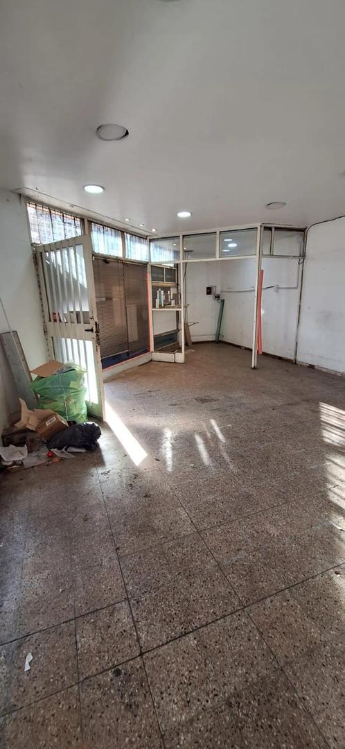 Foto de VILLA DEVOTO RAMON LISTA 5200 ESQ.CALDERON DE LA BARCA. LOCA, imagen 2