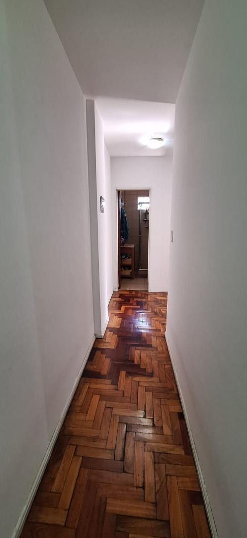Foto de Departamento de tres ambientes en Versalles, imagen 3
