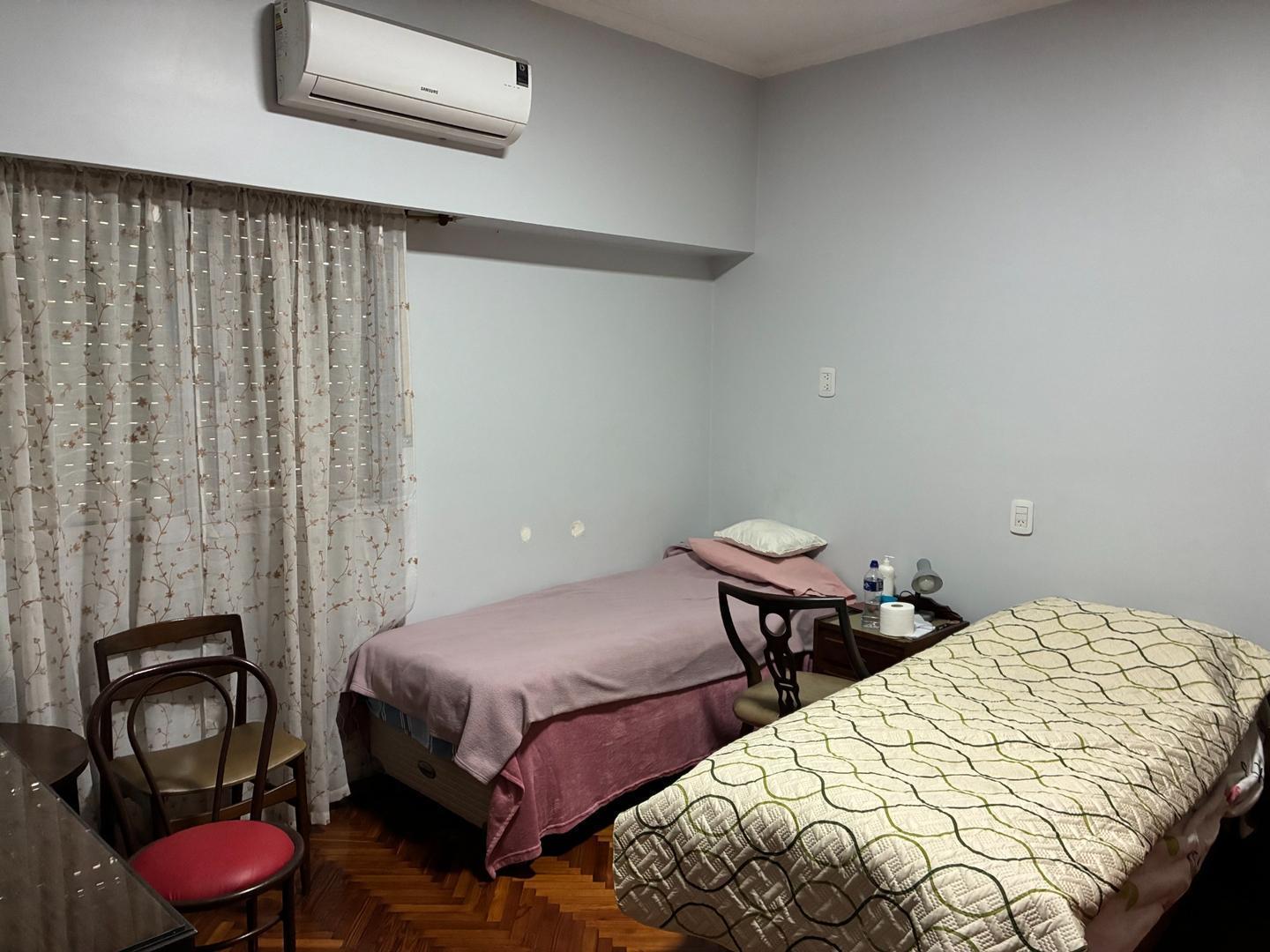 Foto de Casa con Local Comercial en Parque Avellaneda, imagen 5