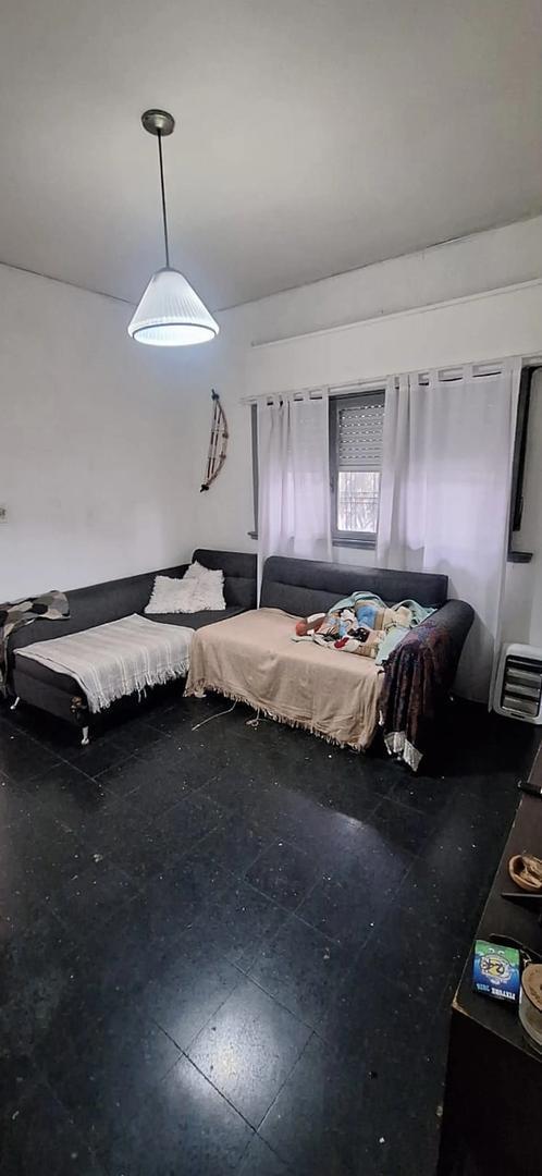 Foto de Casa de 3 Ambientes en Planta Baja en Versalles, imagen 4