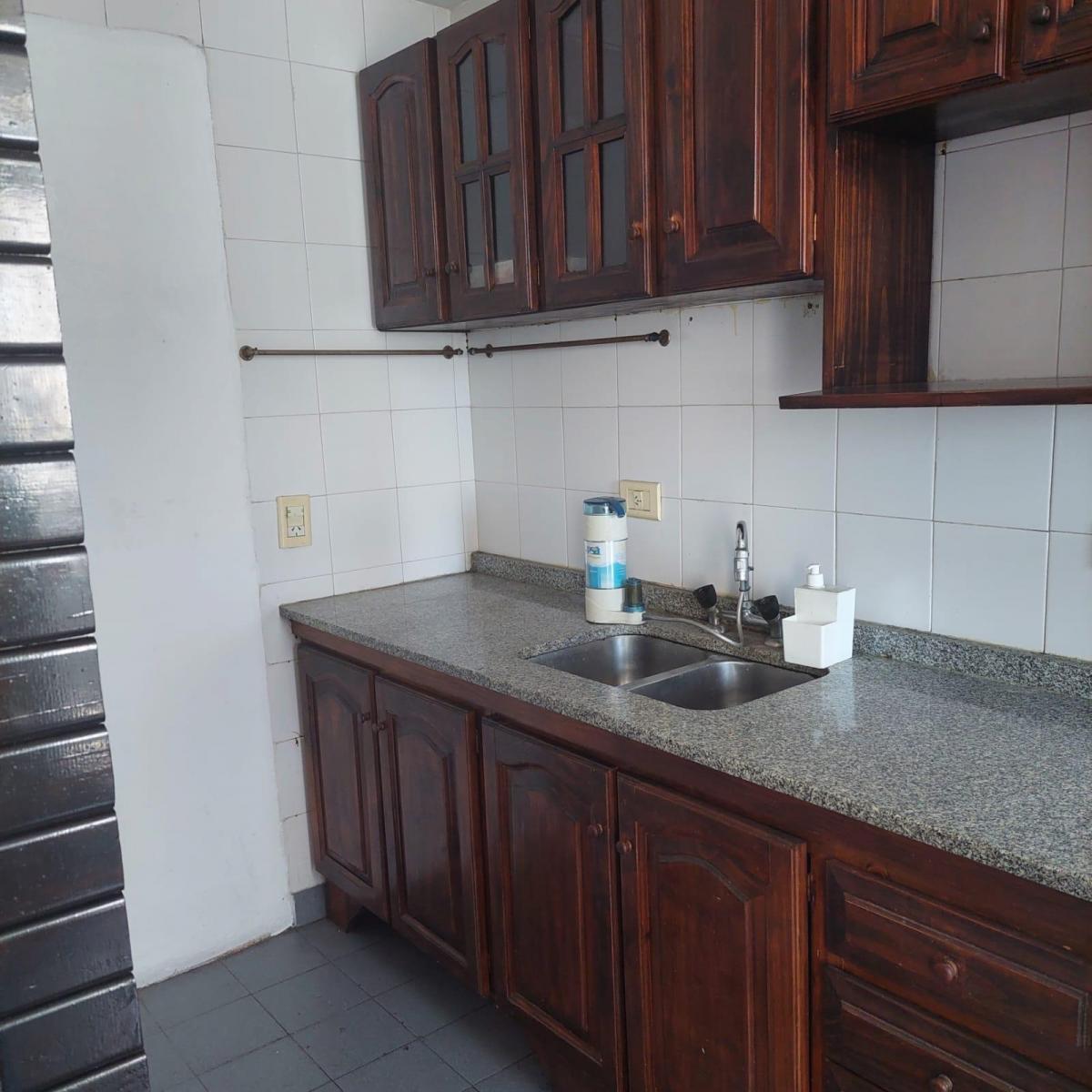 Vendo Dpto. 2 Amb. Avellaneda 4