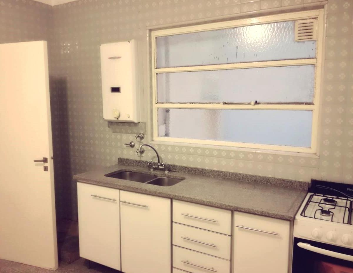 Foto de VENTA VILLA URQUIZA, departamento 2/3 ambientes, baulera, fte a la plaza, imagen 4