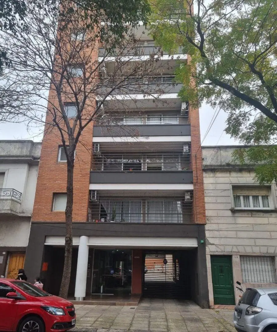 ALQUILER UN AMBIENTE DIVIDIDO VILLA PUEYRREDÓN 4