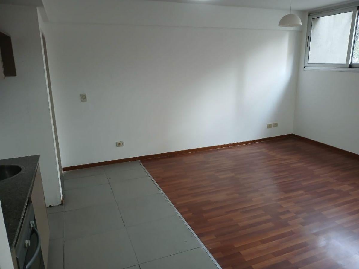 Foto de Alquiler monoambiente al frente con expensa y servicios incluidos, imagen 5
