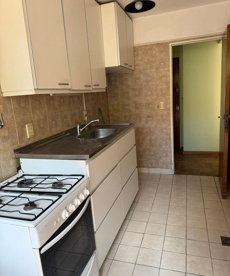 Foto de UNICO DEPTO DE 3 AMB EN BELGRANO R CON PARRILLA Y PATIO 50M2 EN ALTURA, imagen 5