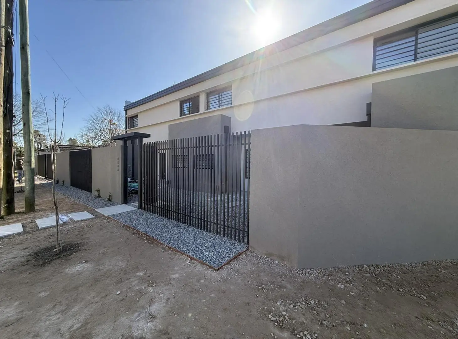 DEPTO | 2 AMBIENTES | DÚPLEX | COCHERA | AIRE ACONDICIONADO | CHAMPAGNAT 3