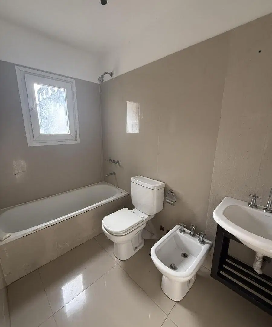 DEPTO | 2 AMBIENTES | COCHERA | PISCINA | BAJAS EXPENSAS | VILLA MORRA PILAR 5