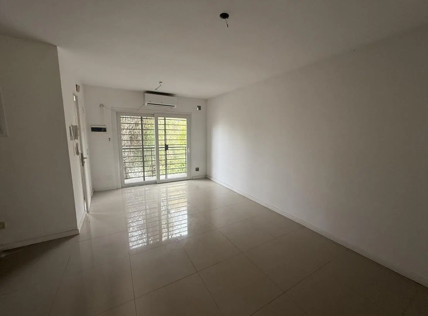 DEPTO | 2 AMBIENTES | COCHERA | PISCINA | BAJAS EXPENSAS | VILLA MORRA PILAR 3