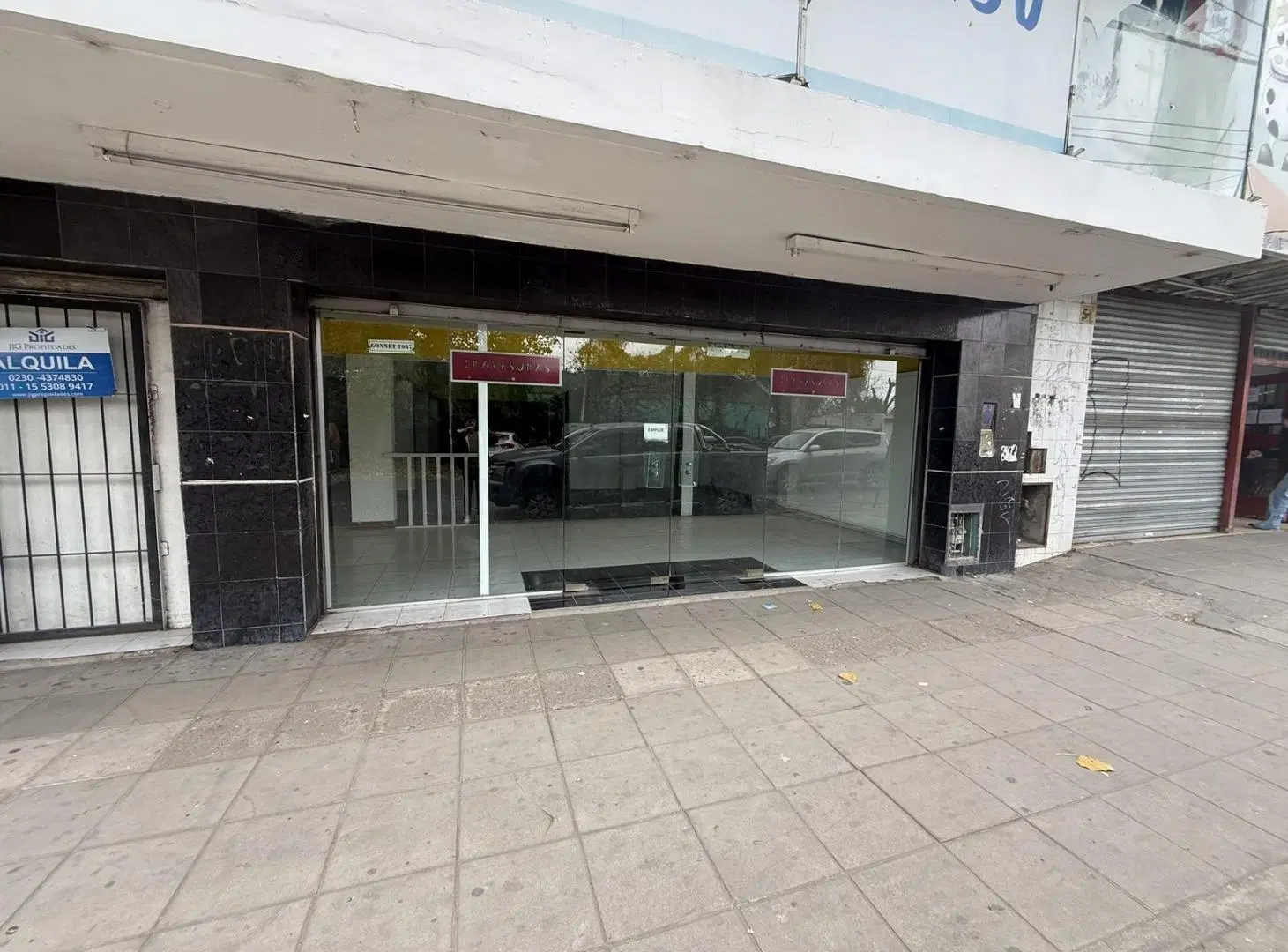 LOCAL | 207 M² | DOBLE PLANTA | VIDRIERA | ZONA COMERCIAL | DEL VISO 1