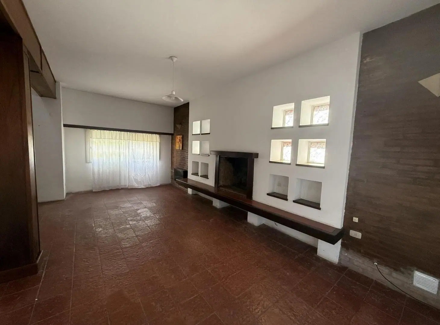 CASA | 5 AMBIENTES | 4 DORMITORIOS | JARDÍN | COCHERA DOBLE | LA CASCADA 5