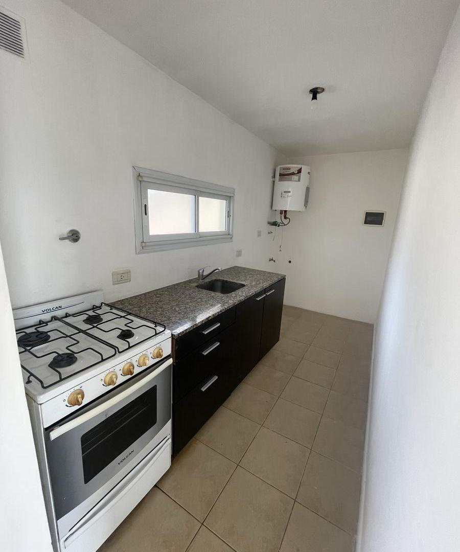 Foto de DEPTO | 3 AMBIENTES | TERRAZA | BALCÓN | FUNCIONAL | VILLA MORRA PILAR, imagen 2