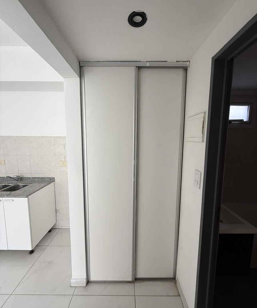 Foto de DEPTO | 2 AMBIENTES | COCHERA | PISCINA | LAUNDRY | VILLA MORRA PILAR, imagen 1