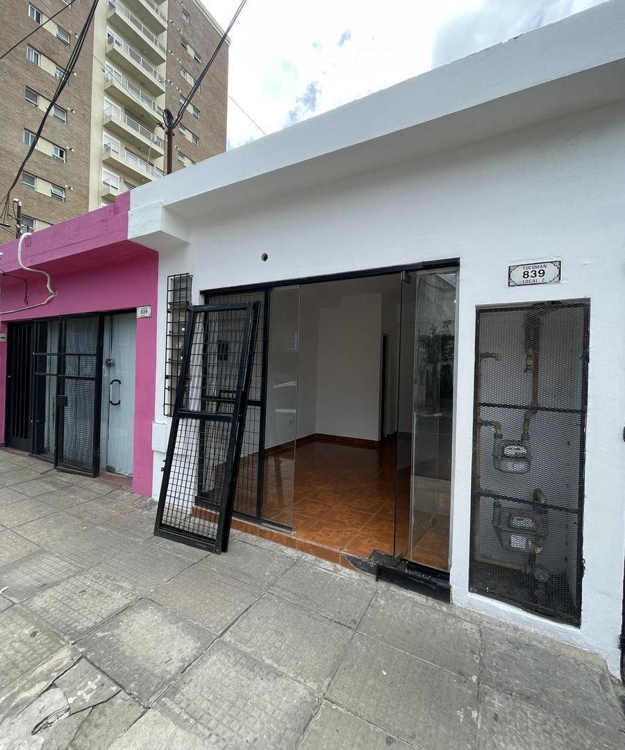 Foto de LOCAL | 38 M² | VIDRIERA | A LA CALLE | ZONA COMERCIAL | PILAR CENTRO, imagen 1