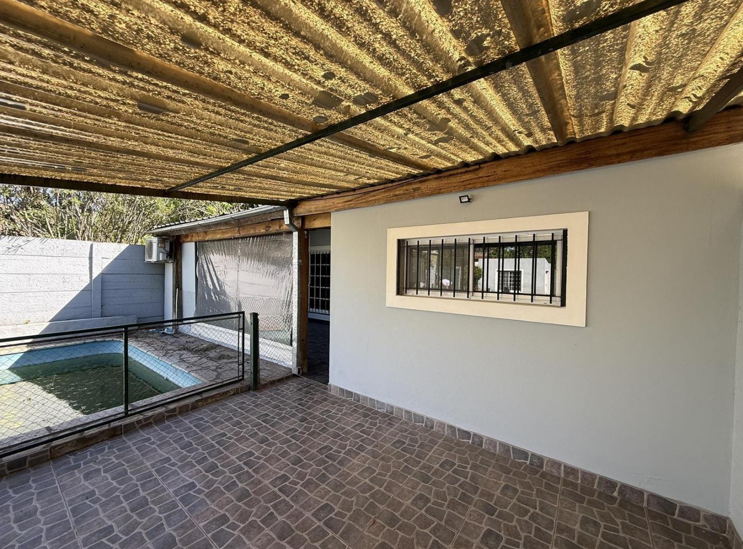Foto de CASA | 4 AMBIENTES | PISCINA | PARRILLA | COCHERA TRIPLE | PILAR CENTRO, imagen 4