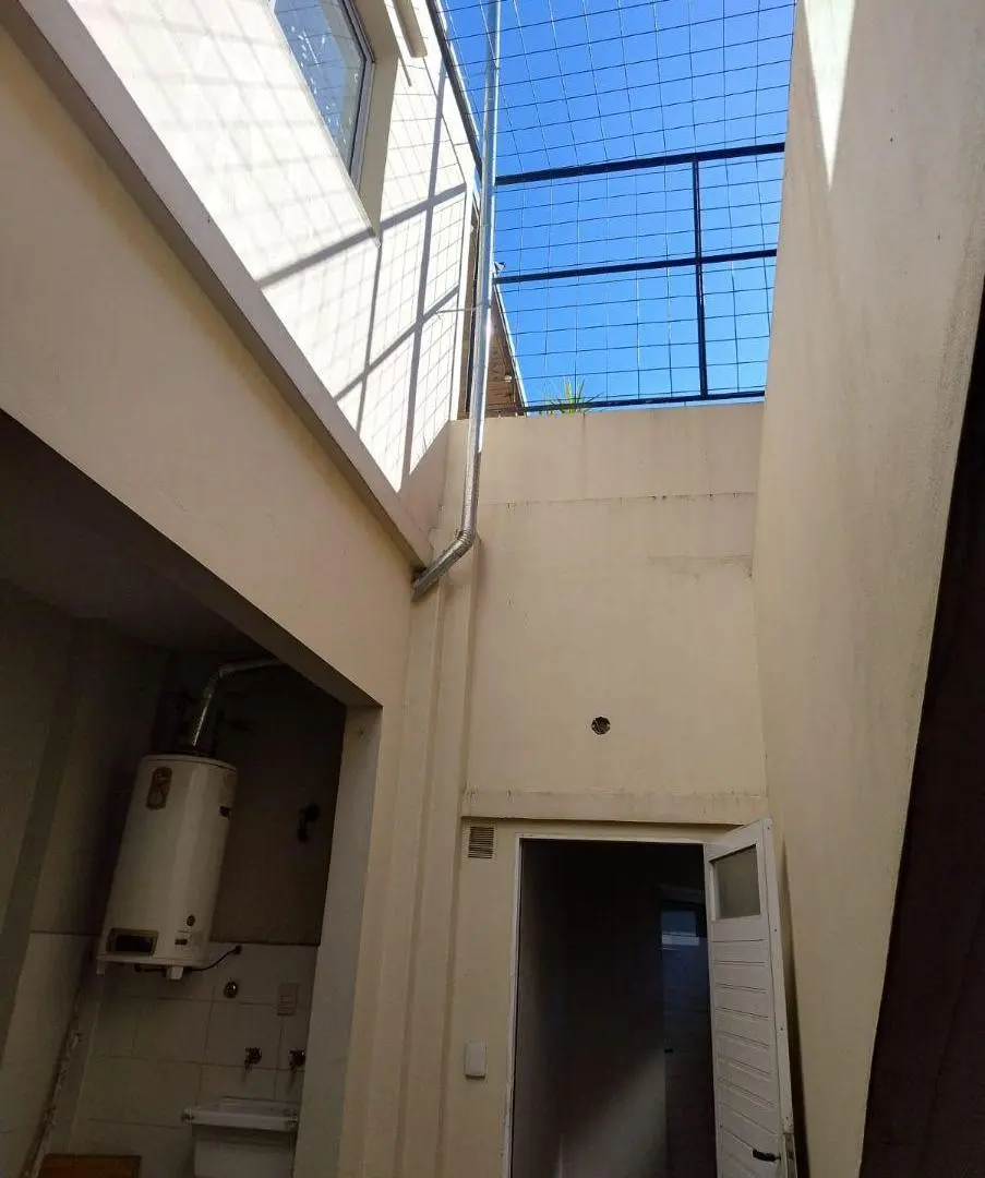 Alquiler Monoambiente con patio 3