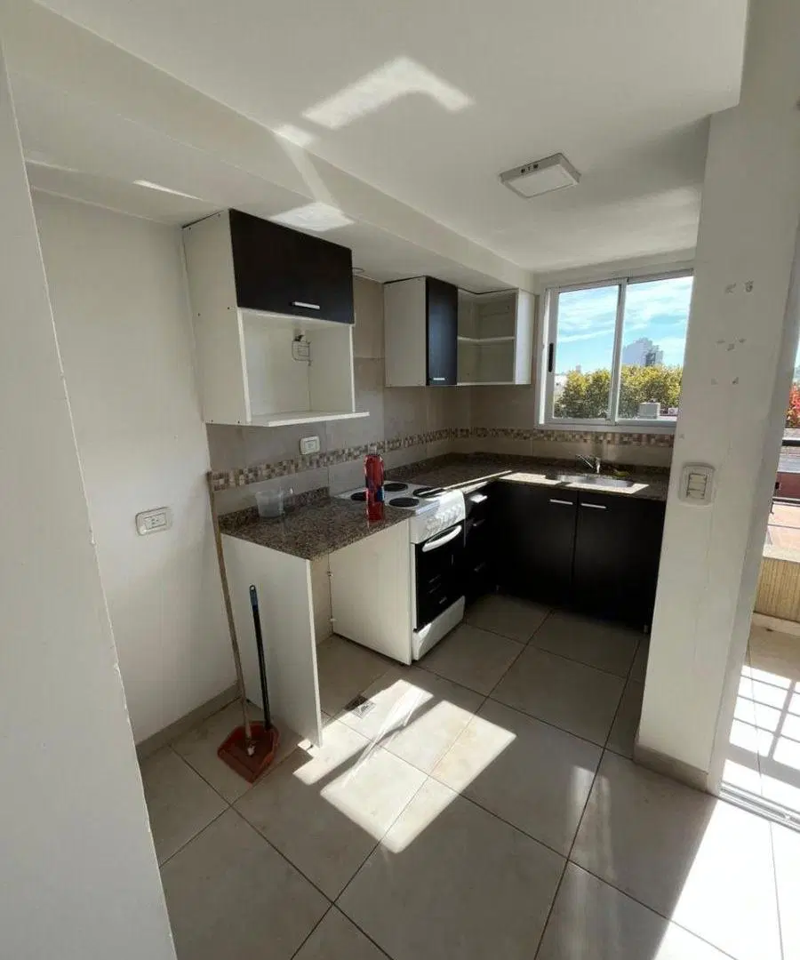 Alquiler 2 amb con Balcon, Ciudadela 1