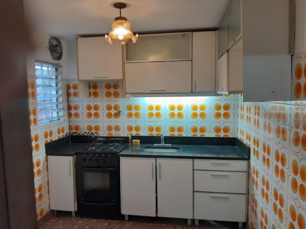 Foto de Alquiler Casa PH al Frente de 3 Ambientes con cochera, imagen 3